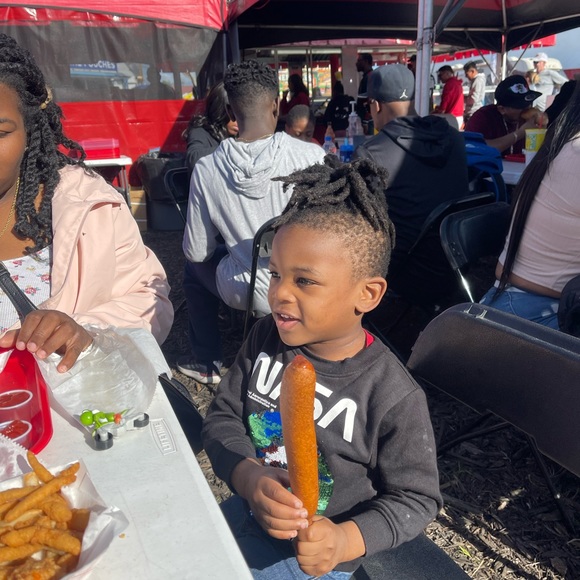 Meet your Posher, Phaedra - Picture 6 of 13